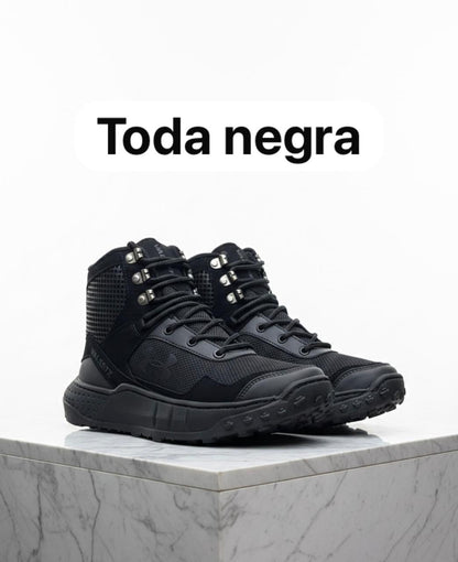 Bota Táctica Under Armour Valsetz — Negro Total